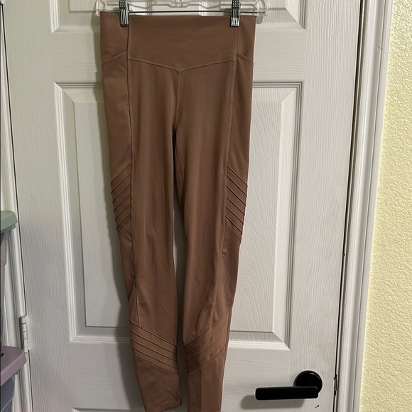 All in Motion Leggings Womens Small Taupe Sculpt Motto Leggings with pockets - Picture 1 of 6